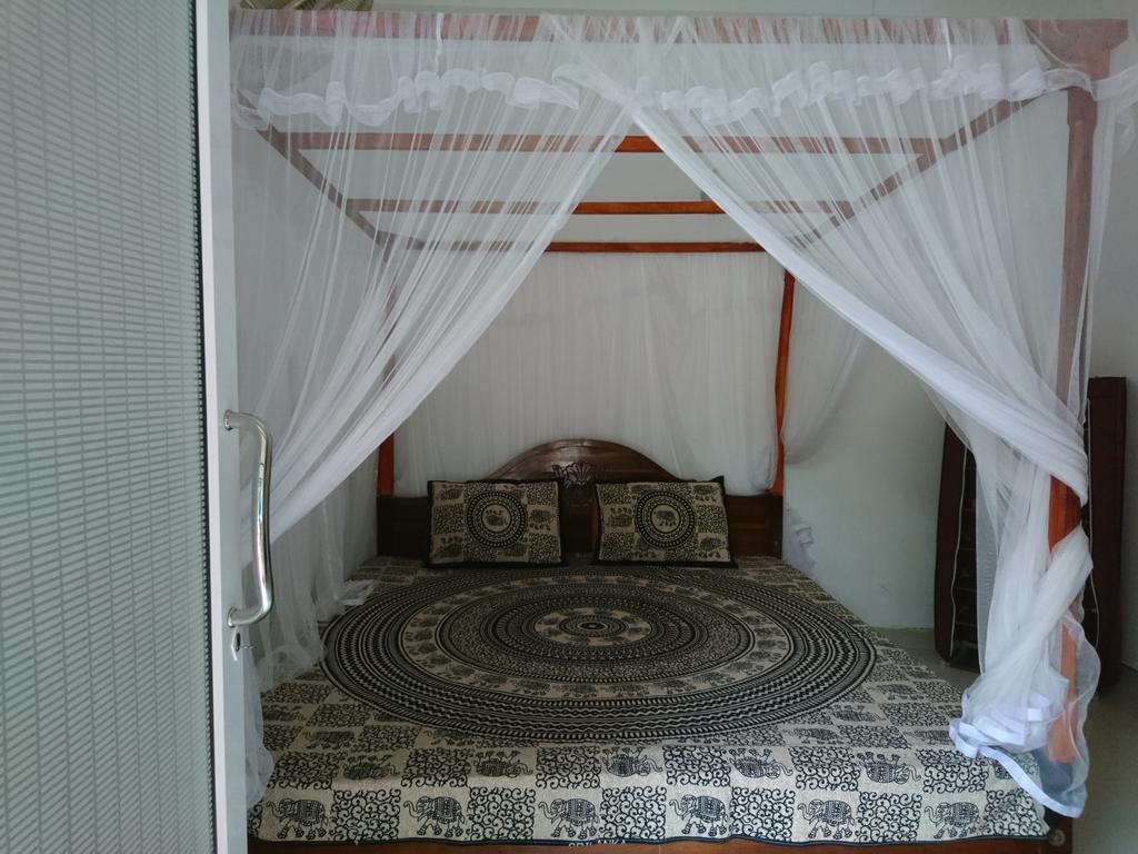 Little Mount Guest House Mirissa Exterior photo
